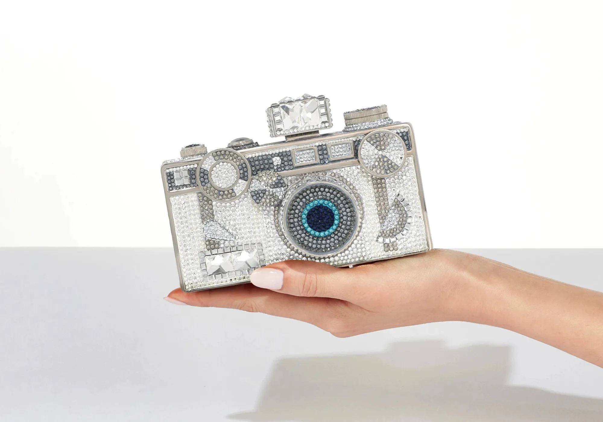 Camera Zoom*Judith Leiber Outlet