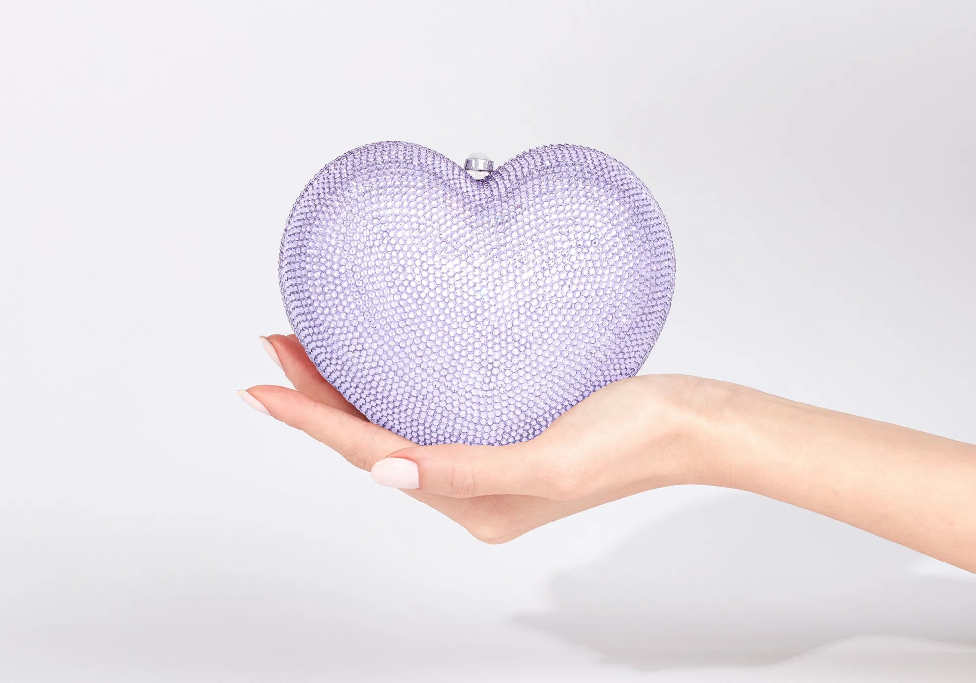 L'Amour Petit Coeur Violet*Judith Leiber Hot