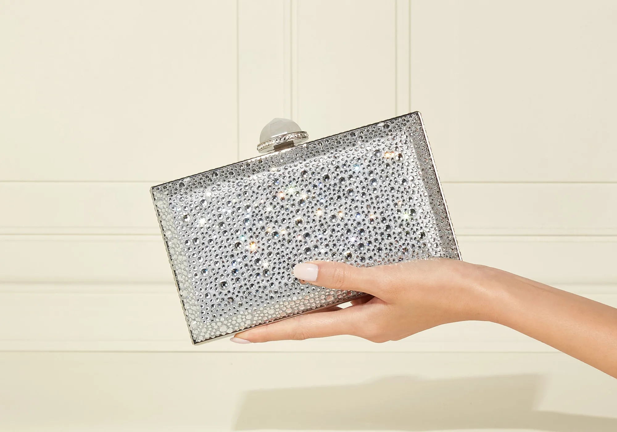 Skylar Crystal Caviar Silver*Judith Leiber Sale